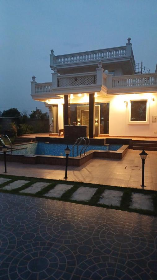 Greystone Villa, Swiming Pool , Bbq , Big Garden, Pool Table, Party Speaker, Bathtub, Kitchen, 15Mins To Golden Temple 阿姆利则 外观 照片