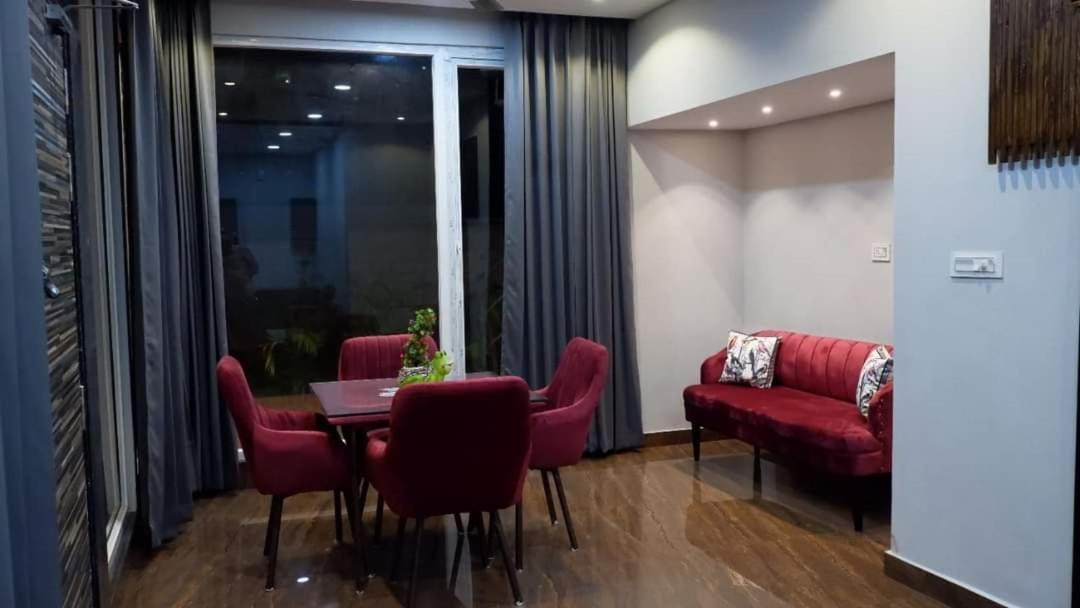 Greystone Villa, Swiming Pool , Bbq , Big Garden, Pool Table, Party Speaker, Bathtub, Kitchen, 15Mins To Golden Temple 阿姆利则 外观 照片