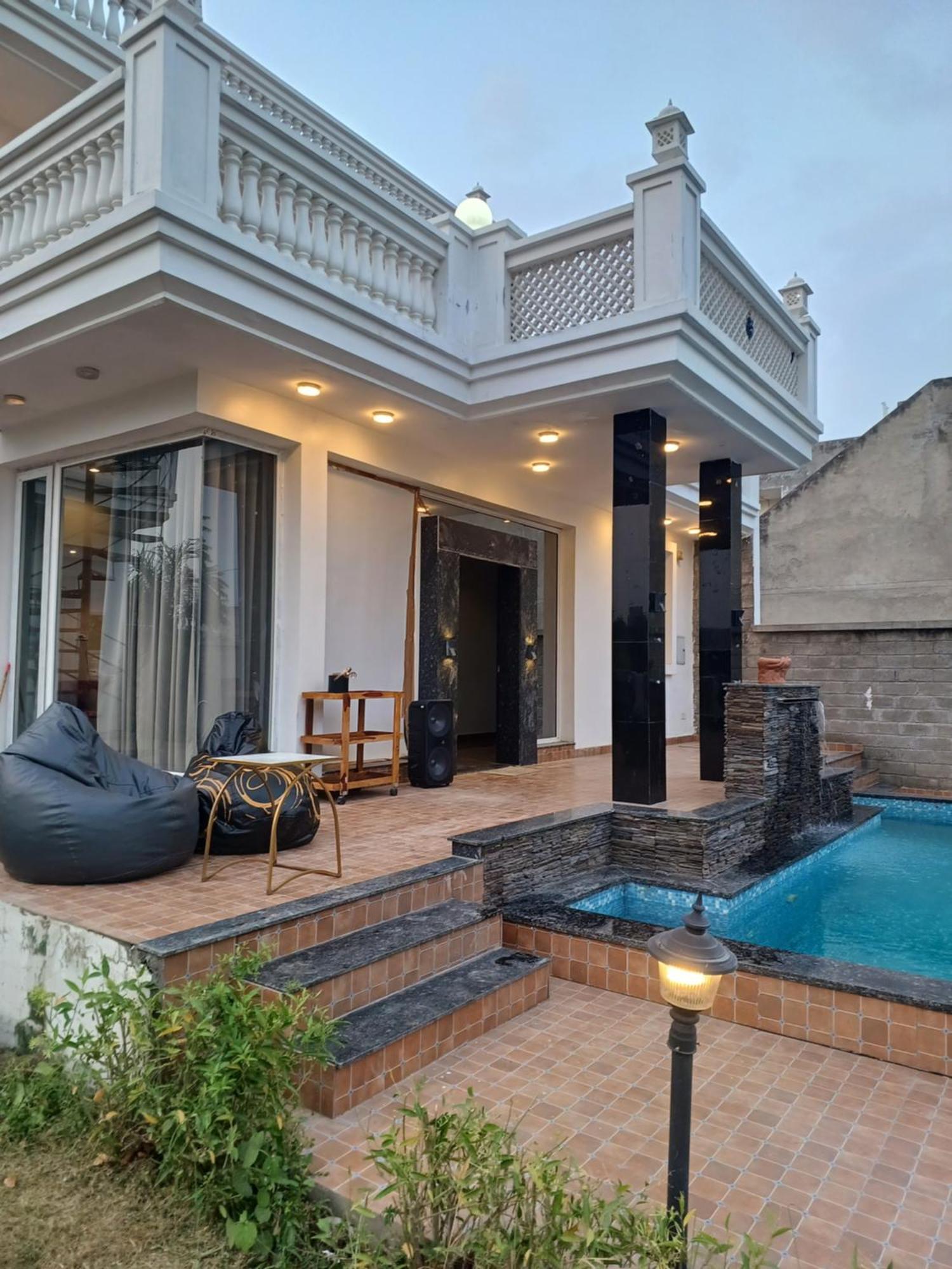 Greystone Villa, Swiming Pool , Bbq , Big Garden, Pool Table, Party Speaker, Bathtub, Kitchen, 15Mins To Golden Temple 阿姆利则 外观 照片